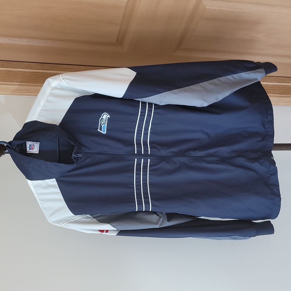 NFL Men's Seattle Seahawks Windbreaker
